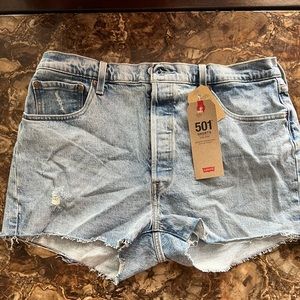 Levi 501 shorts NWT